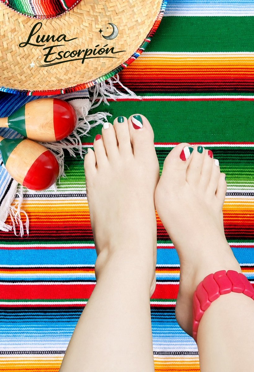 Love_cute_toes's tweet photo. #footmodels #beautifulfeet #pieshermosos #prettytoes #mouthwateringtoes #footfetish  #marvelousfeet #toerings #anklebracelets #piesdescalzos #flipflops #heels #ZoomIn #CloseUp #HappyToesday 

@lunaescorpion27 🌙🦂🇲🇽 https://t.co/EQnPk0wc1x