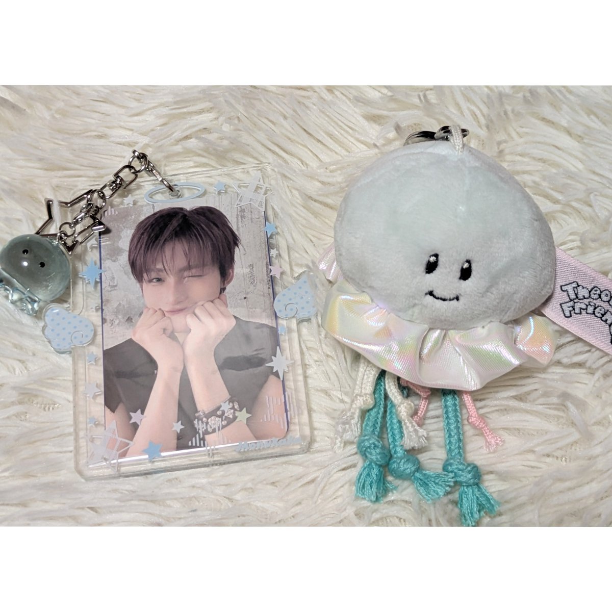 9195Meri42's tweet photo. ジフナ~ଳ
9/12Kアリで付けてたクラゲちゃん🪼
PLAZAにもLOFTも店舗もオンラインも売り切れ💦

いつのまにこんな人気になっちゃったのね😅
でも必死に唯一ネットで見つけた🙌
かわいʚ🪼ɞ https://t.co/KSxs7rbfb7