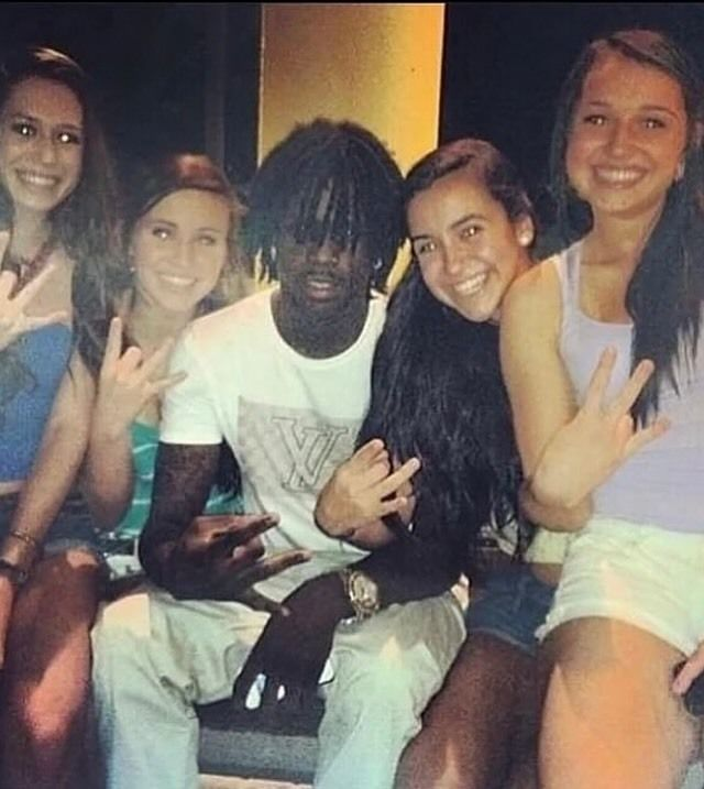 Complex's tweet photo. Chief Keef was living his best life at 19 years old 📸 https://t.co/LrORZ3gkJm