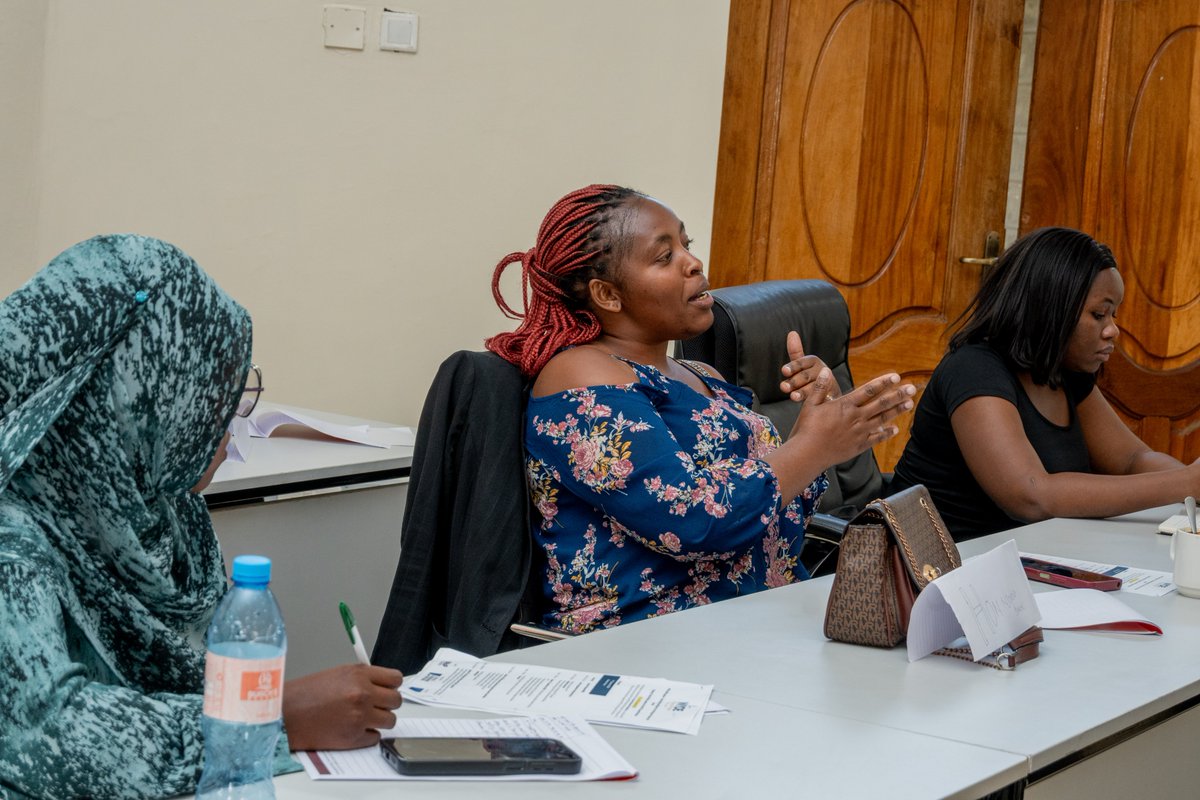 _IPYF's tweet photo. Preparation is the foundation of meaningful political participation. Young leaders are gaining the tools and perspectives to engage effectively in the political process ahead of 2027.
#InterPartyDialogue #PeaceBuilding #PeaceChampions2027 @KidiMwaga2 https://t.co/4muCOE1gVK