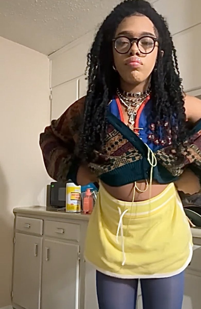 SoulFarren's tweet photo. #trans #alt #indiecore #ts #transgirls #tgirl #transwomen #fashion #makeup https://t.co/9i6z09AlKO