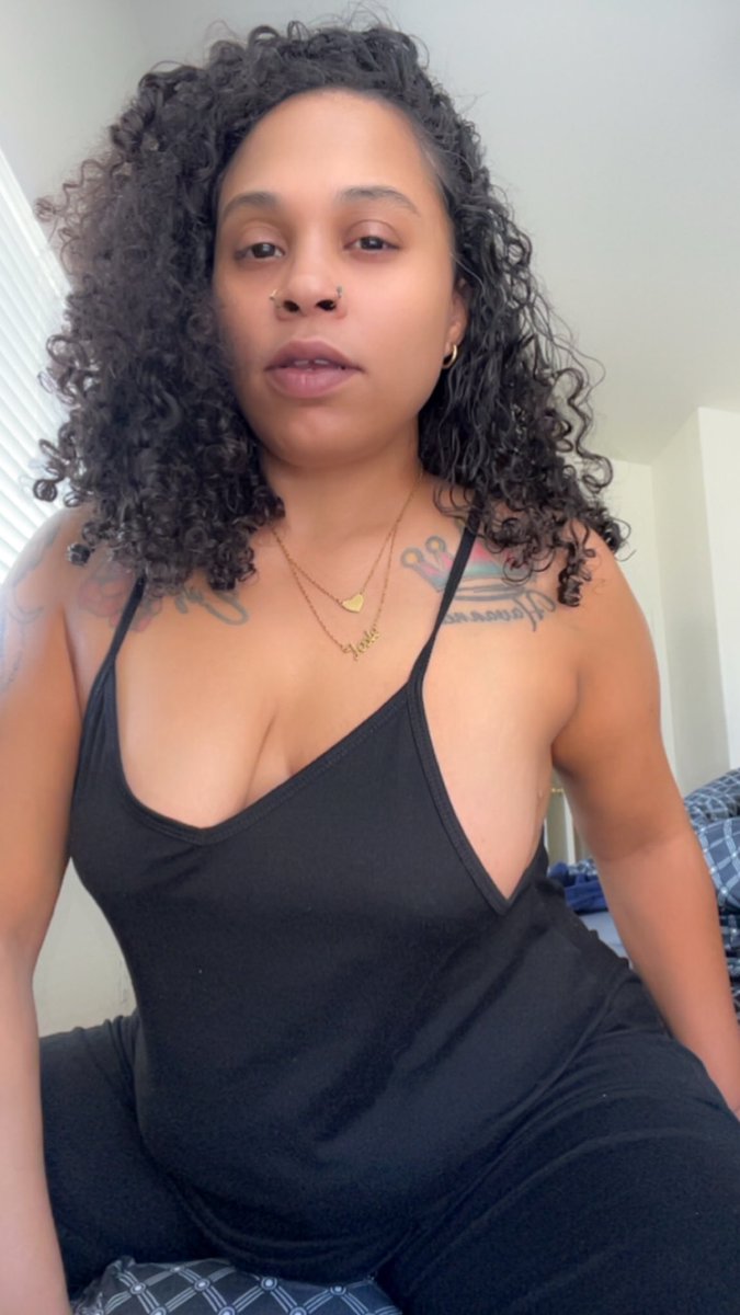 Karlie4_'s tweet photo. Need more ink?? Who’s got big mama ?? https://t.co/7GmwnnT0J6