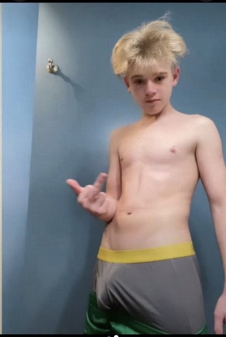 MichaelTorzcx's tweet photo. full videos on my vip channel and many other exciting ones. Get access at a discount rate 🥵 

Preview 👉 : https://t.co/p6K4cUKcEP

telegram 👉 : https://t.co/eXxsDDrglR https://t.co/c2d7uyid8G