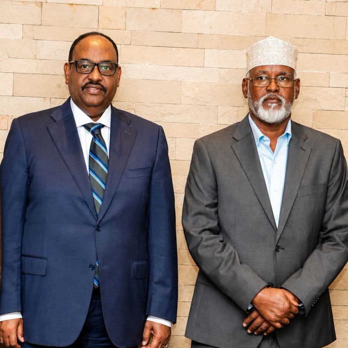TheDailySomalia's tweet photo. #BREAKING: Puntland President Said Abdullahi Deni and Jubaland President Ahmed Madobe, currently in Nairobi, are expected to travel to Abu Dhabi for talks with senior UAE officials on Somalia and bilateral relations.

The reported visit comes amid a major deterioration in Mogadishu-Abu Dhabi relations. Earlier this year, the Federal Government terminated agreements with the UAE covering ports, security and defence cooperation, including arrangements involving Bosaso and Kismayo, citing sovereignty concerns. Puntland and Jubaland, however, have maintained close relations with Abu Dhabi. 

The talks also come as Deni and Madobe remain at odds with the FGS over Somalia’s constitutional and electoral process, giving the Abu Dhabi meetings added significance amid the country’s continuing political dispute.