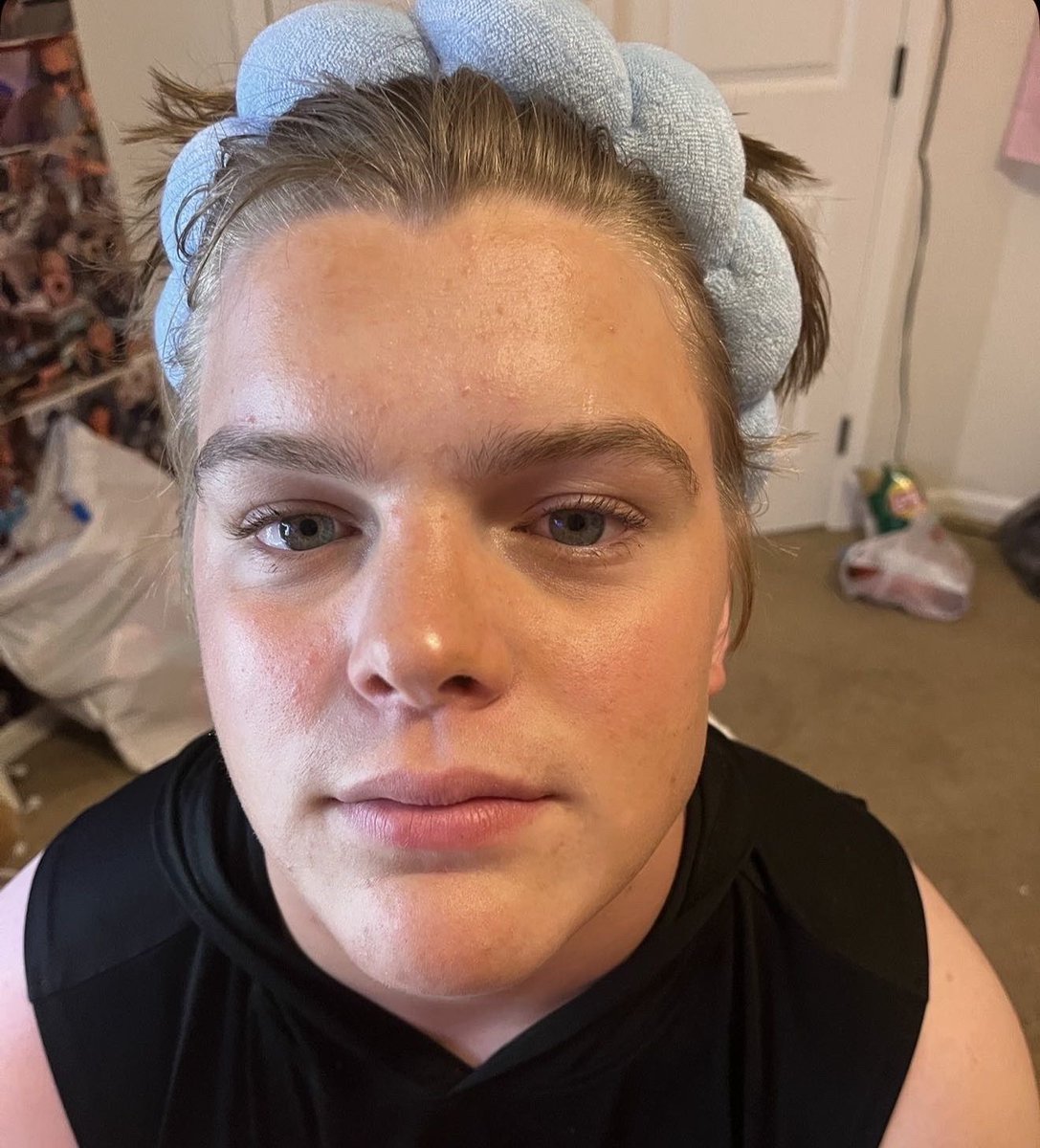 DickFinglemoore's tweet photo. Is this what cash warrens gonna look like when he gets a face full of cum from Evan cates #pussy #fag https://t.co/CgYt0tWDbs