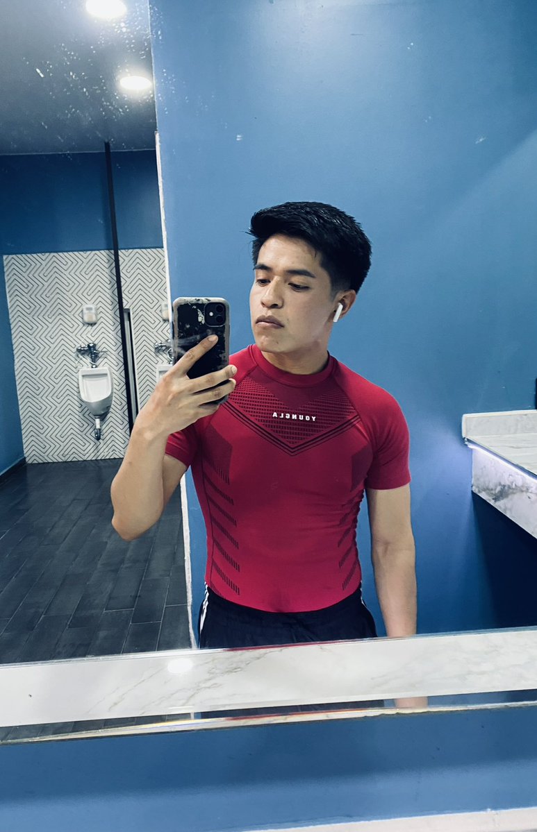 AldoToled0's tweet photo. Quien de Tijuana para colaborar xxx? https://t.co/pknsyK8KEI