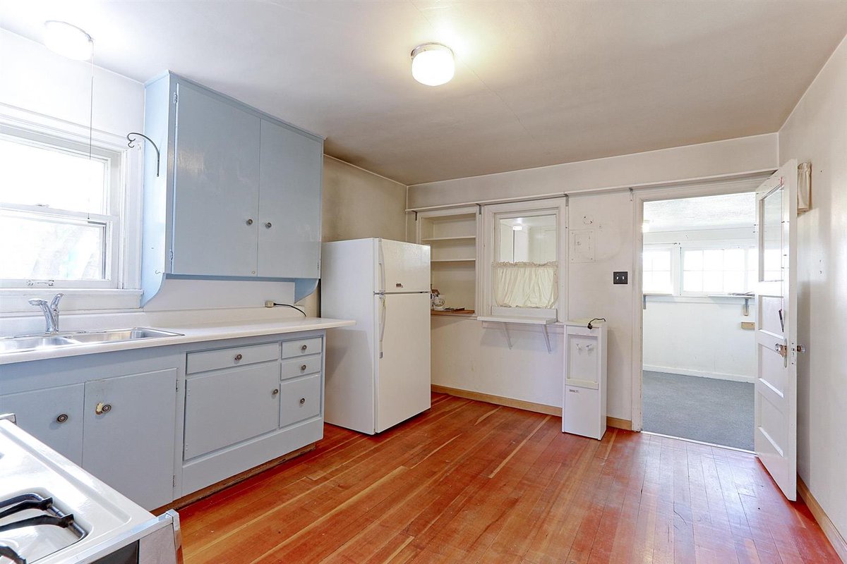 runninrobin's tweet photo. Updated pricing  - A home like this is tough to beat! What's your favorite part of this home? https://t.co/LUudVVWPq8