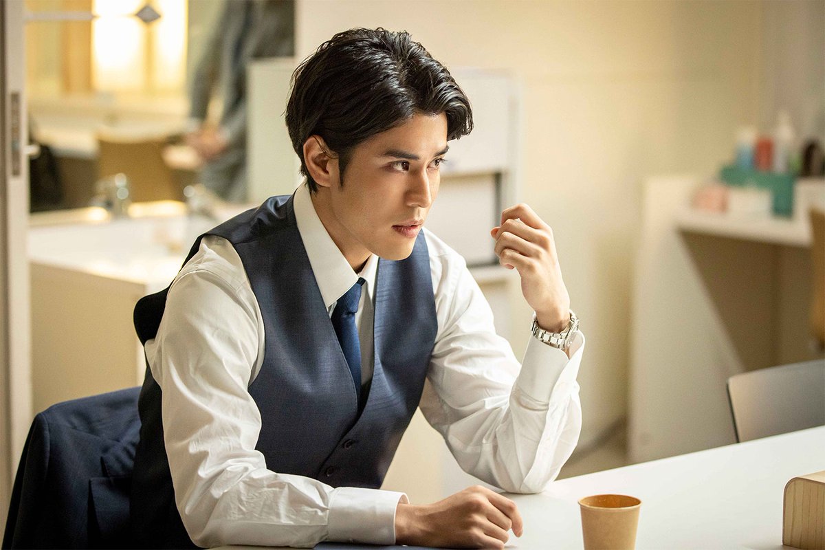 modelpress's tweet photo. 寛一郎＆JO1川西拓実
石原さとみ主演「ポリティカルパン」出演

川西はGP帯連ドラ初出演✨️
https://t.co/O2eLMyHXSl

寛一郎「迷いや家族との軋轢など、さまざまな相反する感情を抱えた人物」

川西「勉強する気持ちと、作品に良い味付けが出来るように、微力ながら精一杯努めます」 https://t.co/3Xw9HVaFhq