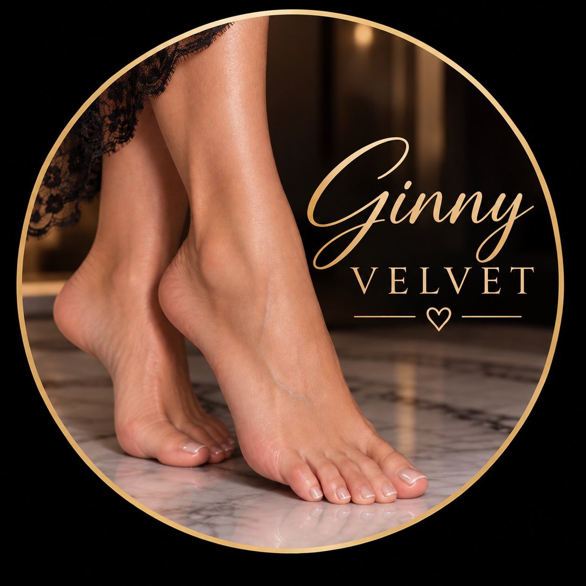 GinnyVelvet's tweet photo. New profile photo #feet #footfootage  #heels #manicure #pedicure https://t.co/LkWL6N6mAq