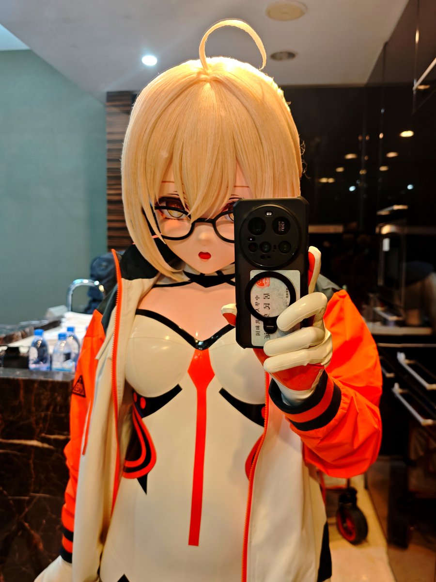 DDRLFR's tweet photo. 欸 这套这么色的嘛～ https://t.co/AzFbnswitQ