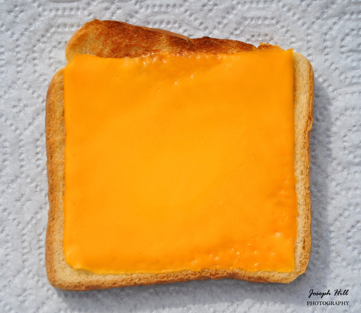 JosephHill3794's tweet photo. "Happy #NationalCheeseToastDay!"🧀🍞
Photo By: Joseph Hill🙂📸🧀🍞
#CheeseToast🧀🍞 #delicious #yum https://t.co/lRRZjSxVnN