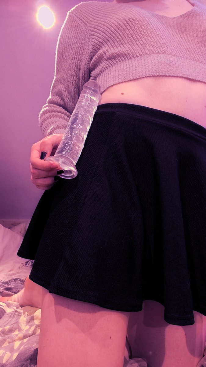 Rinsfw_Femboy's tweet photo. Just posted a video where I poke my bellybutton from the inside with that monster dildo >////> 

If you think you'd feel better, 🔁and you might get a peek under the skirt 👀 https://t.co/VFWlSQL1x5