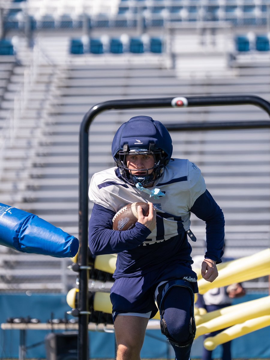 NCAA_FCS's tweet photo. Setting the standard 📈

#FCS x 📸 IG/blackbearsfb https://t.co/cRm6sOoRHu