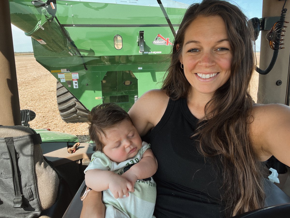 ErnHolbert's tweet photo. obligatory first day in the auger cart selfie? ✔️ https://t.co/W3EnKkWkxm