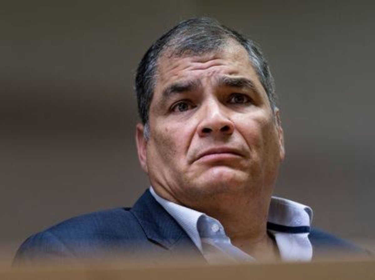 politicsecu's tweet photo. 📍Andrea González embajadora ecuatoriana en Bélgica se reunió en dicho país con el Embajador de EE.UU para buscar la extradición de prófugos como Rafael Correa. https://t.co/dfXVq6ZUg7
