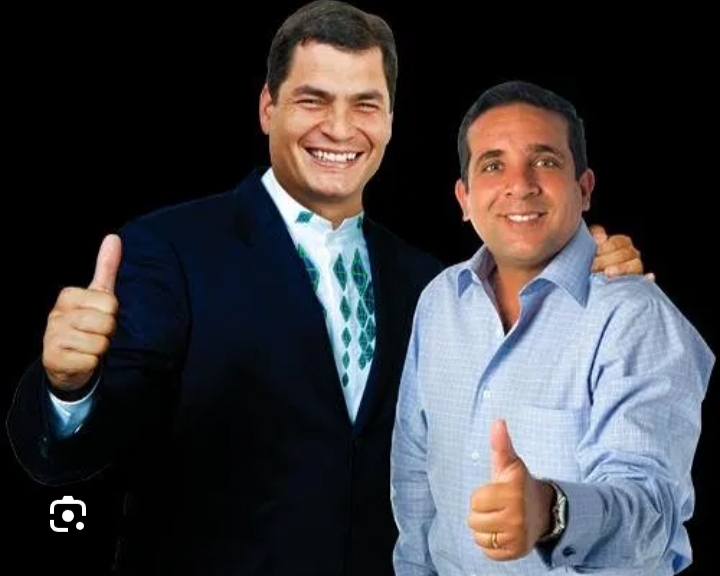 MnicaArosemena1's tweet photo. Y ESTA BASURA CORREISTA, ROLANDO PANCHANA, QUE PASÓ DE PERIODISTA MUERTO DE HAMBRE A MILLONARIO, PARA CUÁNDO LO TENEMOS EN EL ENCUENTRO? https://t.co/Rr6cfFcEeW
