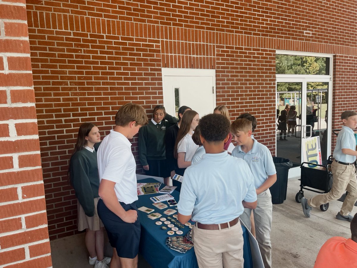 BrycenStrawn's tweet photo. It’s voter registration day! So we are at Haw River Christian Acadmey getting  students to pledge to vote! 🇺🇸🔥 

Register to vote today! 

https://t.co/Rsa9DuroVf https://t.co/bx2J1ElI2w
