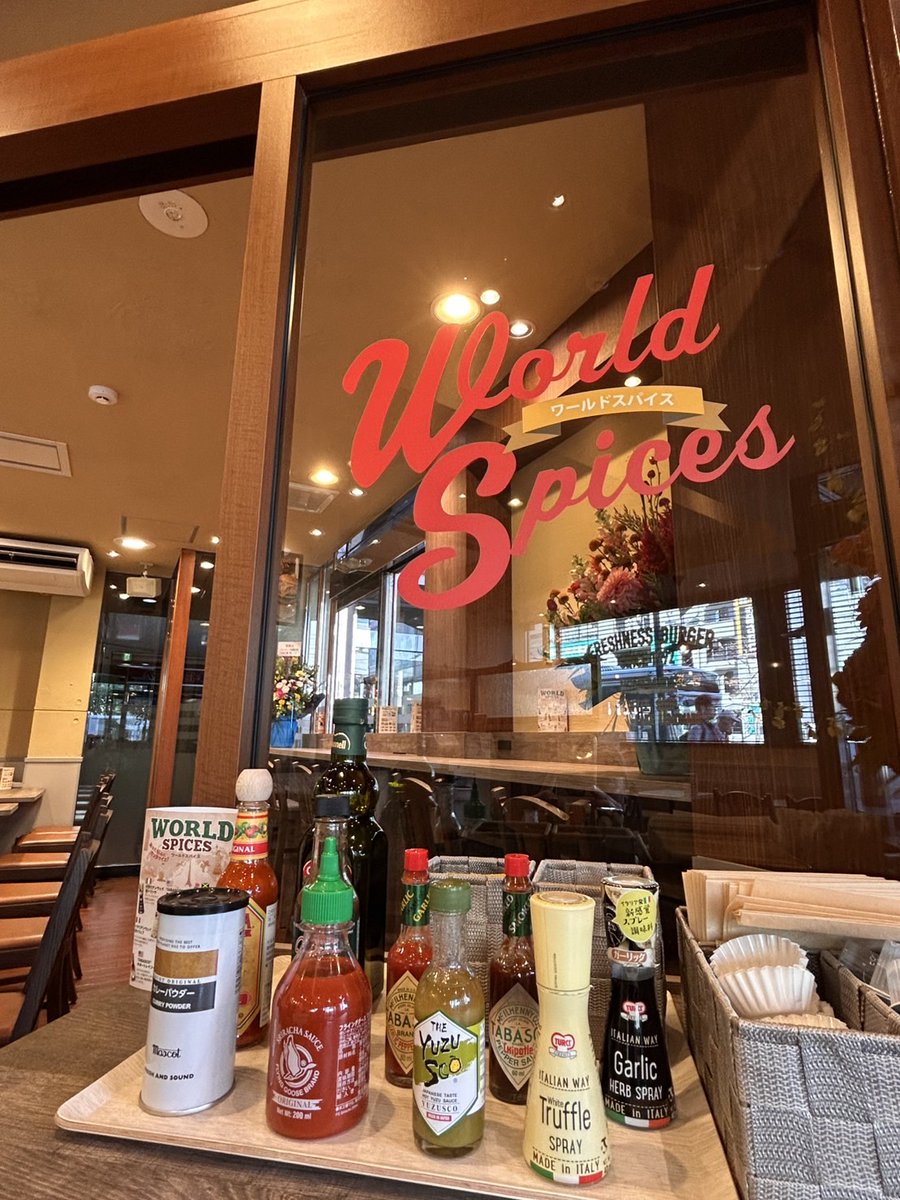 Freshness_1992's tweet photo. ＊＊＊＊＊＊＊＊＊＊＊＊
🎊本日OPEN🎊
フレッシュネスバーガー
札幌麻生店
＊＊＊＊＊＊＊＊＊＊＊＊

札幌麻生エリアに
新しいフレッシュネスバーガーが仲間入り！

🎉グランドオープン記念
『クラシックチーズバーガーセット』が3日間限定でお得に！

🎉アプリ新規会員登録
今話題の『マッシュルームチーズバーガー』が限定価格で楽しめます！

【アプリダウンロード＆会員登録はこちら☟ 】
https://t.co/LWfhU9hpGf

皆さまのご来店、お待ちしております🍔