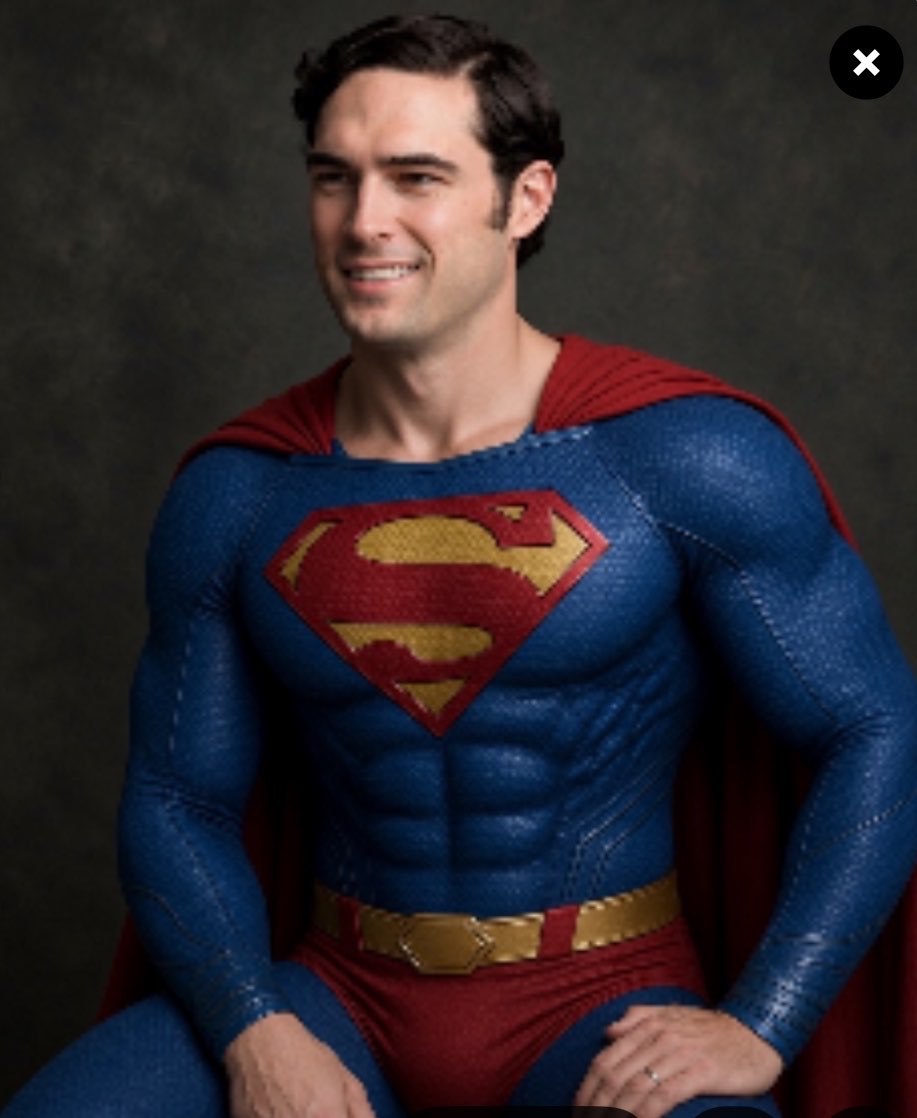 merrylynn06's tweet photo. @realBrandonGill He’s Clark Kent… he’s Superman🇺🇸🇺🇸🇺🇸 https://t.co/wRMh8WA4CZ