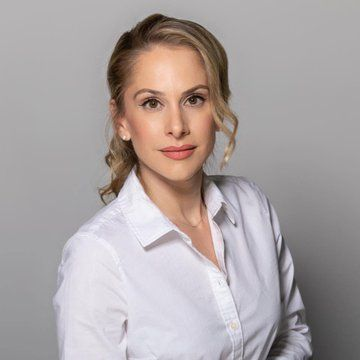 Naila_Ayad's tweet photo. Ana Kasparian says "Long live the resistance. Fuck Isr*el."

I love her.
@AnaKasparian https://t.co/3CzlC1R6W5