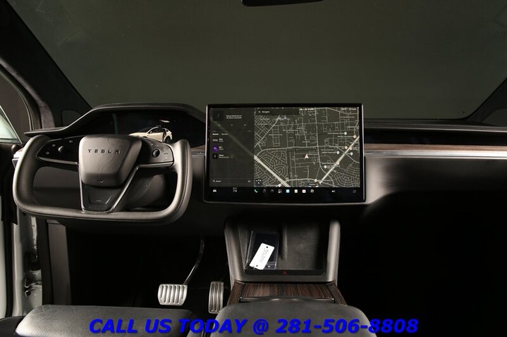 MerlenePredc's tweet photo. 2021 Tesla Model X Long Range AWD with FSD, navigation, blind-spot monitoring, 3-row seating, 43K miles for sale in Houston, TX https://t.co/xlgIYSmRfk