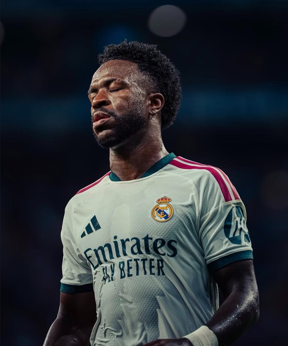 Adry___RM's tweet photo. Te quiero, mi niño. Siempre en tu barco.

No me voy a volver un hater tuyo por un mal partido cuando llevo defendiéndote y confiando en ti desde 2018. https://t.co/xLd1Q8YdrH