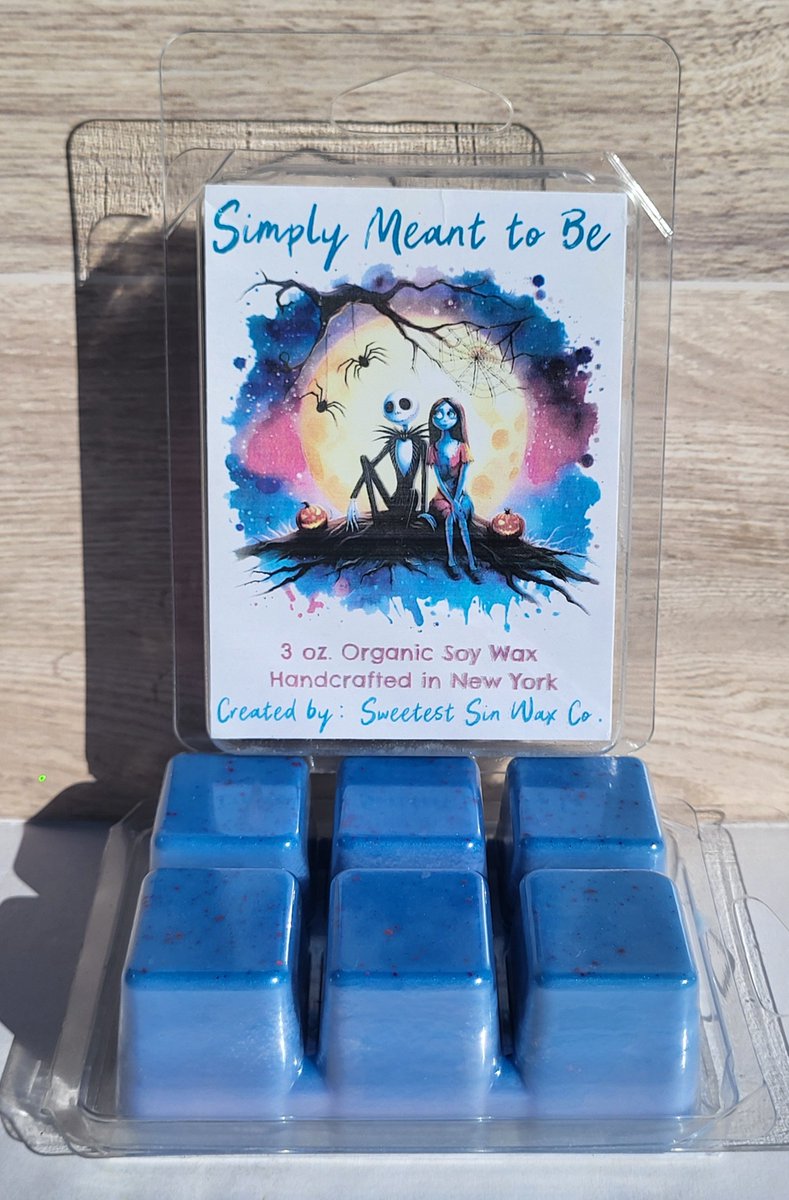 Dani3ll3Marie3's tweet photo. I'm in love with this fragrance combination. Give it to me in EVERYTHING!!😍 

It is sweet, spicy, and utterly magical.. a scent that proves some things are just simply meant to be💜 

You can find this and many more by supporting my small business at: https://t.co/2iRkdOxJgQ 😊 https://t.co/vaNQkIG1IV