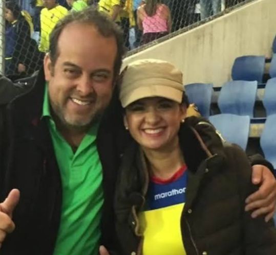MnicaArosemena1's tweet photo. PROHIBIDO OLVIDAR!!  LA MOJIGATA MARCELA AGUIÑAGA CON "MIL DELITOS" XAVIER JORDÁN!! https://t.co/O0XVCM4DZD
