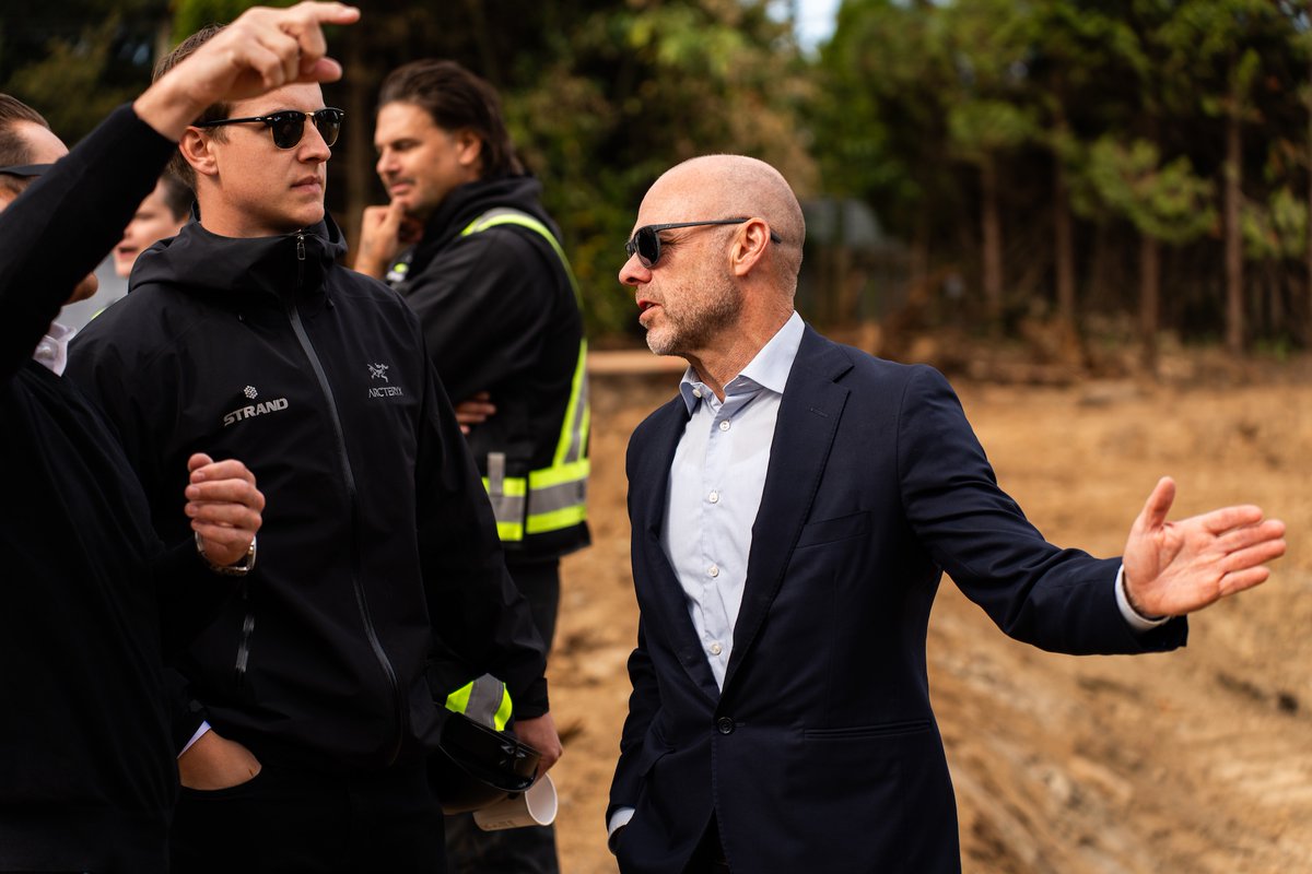 Stranddev's tweet photo. Today, we're excited to mark the official start of construction on our newest rental community in The Westside Collection, The Everleigh.

Thank you to our project team, consultants, Strand Contracting, and partners at Montez who joined us on site to celebrate breaking ground. https://t.co/PaviVYsOri