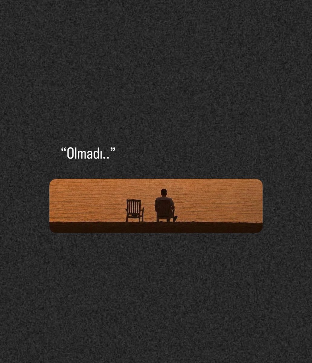 Nara_a12's tweet photo. Olmadı...
Bir sandalye boş kaldı, bir de içimde senin yerin.
Ne kadar kırgın olsam da dönüp dolaşıp yine seni özlüyorum.. https://t.co/kflXGsY7jZ