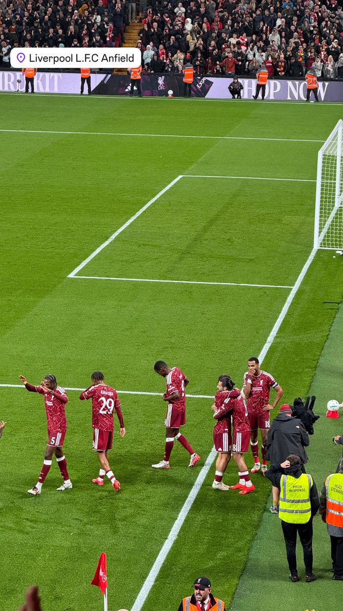 AnfieldDesk's tweet photo. Job done, great goals great result #lfc #ynwa https://t.co/v01VJJEHtE