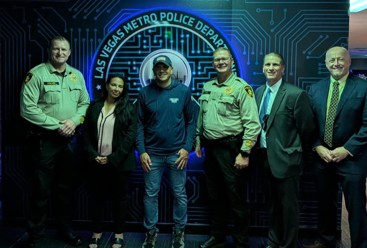 FBILasVegas's tweet photo. SAC Delzotto recently had the honor of touring LVMPD's Fusion Watch and Drone Operation Center with Attorney General Blanche. Seeing this 24/7 real-time intelligence hub in action highlights how essential advanced technology and remote drone response are to modern crime-fighting. Our community is fortunate to have such sophisticated assets keeping us safe.