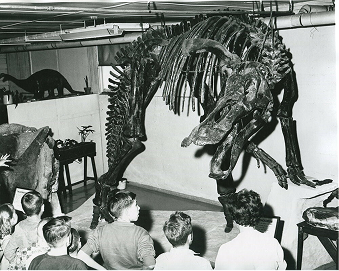 visitmontana's tweet photo. The Carter County Museum was first established in 1936. But today, fossils are still being excavated nearby and 90 million years of history are still being shared at the museum. 

#MontanaMoment #Dinosaurs #CarterCountyMuseum https://t.co/PzmmoYgont