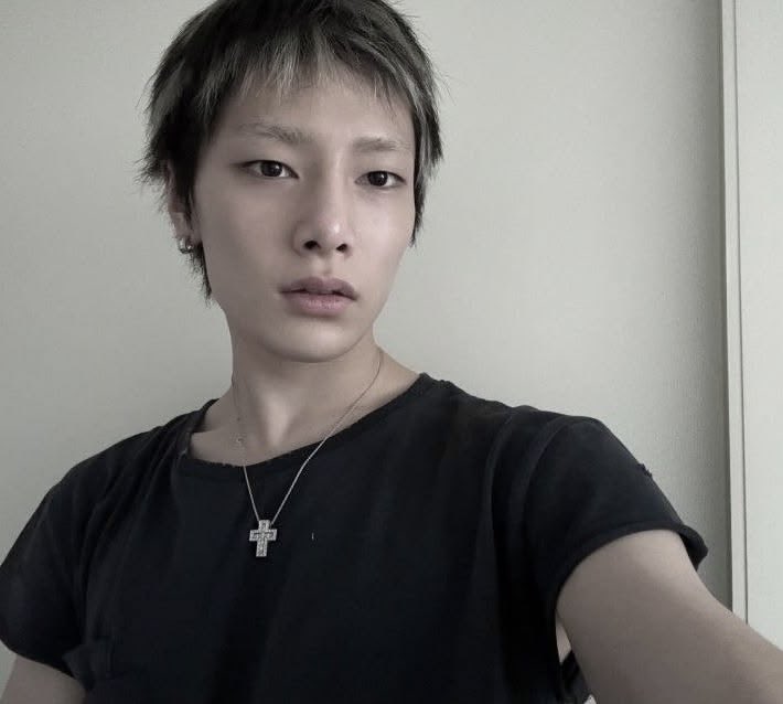 gabsnabnahc's tweet photo. #jeongchan au | jisung’s dad ★

onde jeongin tem uma queda pelo pai de seu melhor amigo mas sempre se manteve firme em respeitar seu amigo

onde bang chan sempre achou fofo como o amigo de seu filho entrava em pane quando ele se aproximava e provocava propositalmente https://t.co/o26vFJRscB