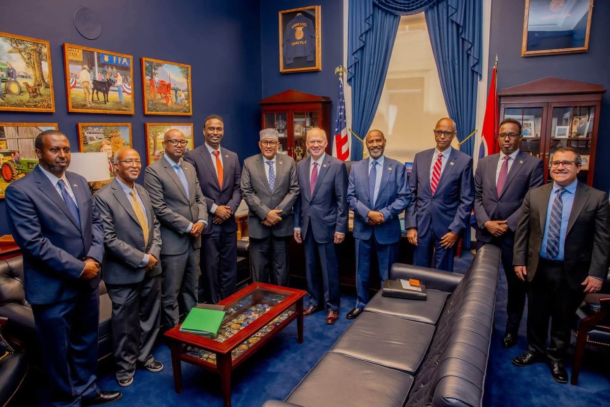 erigavoTimes's tweet photo. WASHINGTON: The President's delegation in CAPITOL HILL, the Congress headquarters and met with key members of the United States Congress members. https://t.co/Vk2cwTwzqS