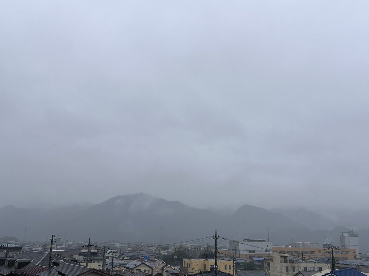 ybsradiofun's tweet photo. おはようございます

荒木さん、土曜日はお疲れ様でした

楽しかったです
もし、また次があったら生歌もお願いしますねー！

今朝の上野原は5時頃降っていた霧雨が、6時頃からパラパラと大粒の雨に変わっています

気温は20.9℃、少しムシっとしています

 #909mybs 
 #アラキティちゃん ﾐ・◦・ﾐ🎀 https://t.co/mcLpJfEz3k