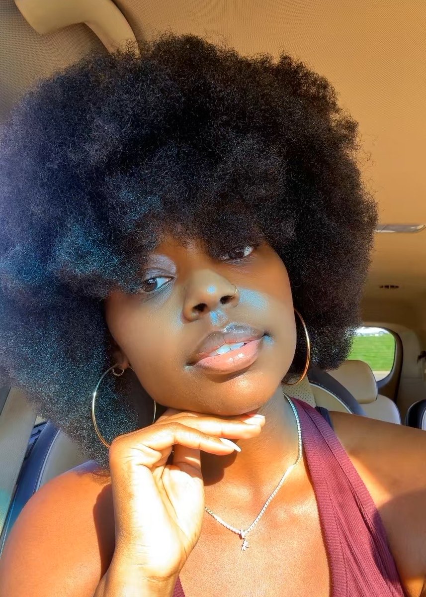 herchosenpath's tweet photo. Happy World Afro Day 😌👑 https://t.co/x7gWIJatUu