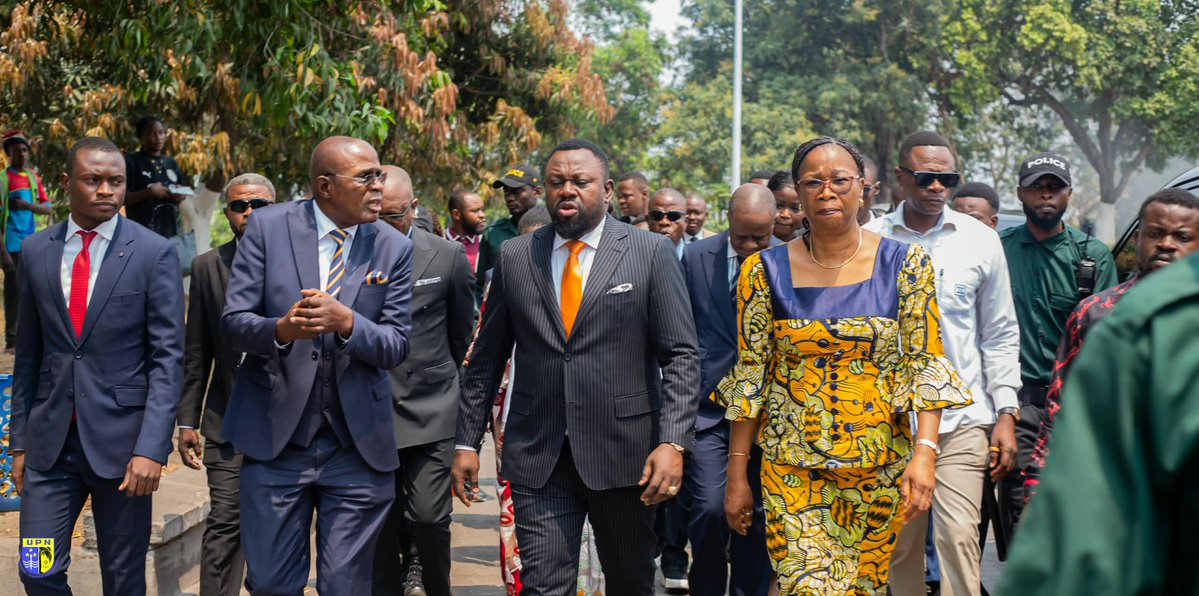 RectoratUp1793's tweet photo. La Fac de Droit de l’UPN a organisé un séminaire sur les « Mécanismes nationaux de protection des droits et libertés fondamentaux en RDC », sous la vision du Comité de gestion dirigé par la Rectrice Yvonne IBEBEKE
cette session a connu l’intervention de   SEM Samuel MBEMBA. https://t.co/ia2RERtkEW