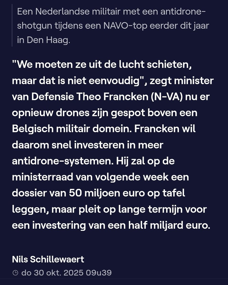 PitBackle's tweet photo. Ik heb wat? 5 min gekeken naar @deafspraaktv?

In die 5min stelde Prof. Sauer dat onze MOD zelf dronefootage verspreidde waarin uiteindelijk "zijn eigen legerhelikopter" te zien was "en hij heeft dat wel aangegrepen om anti-drone toestellen (?) aan te kopen, "al sjoemelings". "Dit wordt gebruikt, spoken zien, bedreiging op te kloppen, voor andere redenen, doelstellingen van partijen en regeringen"

FEIT 1: Het was een politiehelikopter en hebben dus niets te zien met Defensie.

FEIT 2: Die vermeende video was van 4 november, het voorstel van onze MOD werd al minstens een week eerder gelanceerd met een artikel op VRT op 30 oktober...

FEIT 3: Om te weten of het drones zijn OF NIET heb je drone detectiesystemen nodig. Dus had men die gehad dan was er geen discussie over het al dan niet aanwezig zijn in de eerste plaats...

En toen heb ik @deafspraaktv terug afgezet.

Van het artikel op Hln heb ik één fragment gelezen...Waarbij Prof. Sauer claimde dat Boris Johnson ervoor gezorgd heeft dat de vredesgesprekken tussen Zelensky en Putin afsprongen...

Alleen was die onderhandeling nooit op dat punt gekomen... En gans die claim is regelrechte Russische propaganda/beïnvloeding. 
FIMI is de militaire term: 
Foreign Information Manipulation and Interference.

Het zou mij uren kosten om het artikel in Hln en de uitleg op De Afspraak te counteren... Ik zou beter een Tom Sauer factcheck website maken...

Als Prof. Tom Sauer zoveel feitelijke fouten maakt op 5 minuten, of in één paragraaf... wat zegt dat dan over zijn expertise als prof?
Wat zegt hij tegen zijn studenten? Opinie of feiten?

De Russen moeten onze maatschappij niet beïnvloeden... mensen zoals Prof. Sauer doen het voor ze...

Onlangs nog een collega gehoord: wat hij het meest vreest in de komende 5 jaar. Antwoord: dat onze bevolking feit en fictie niet meer zal kunnen onderscheiden en dat vijandige regimes dit volledig gaan uitbuiten...

Ze zijn volop bezig.
