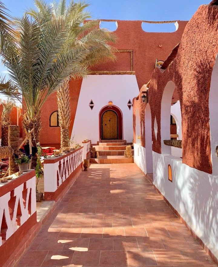 aseelswaid9's tweet photo. The beauty of Algerian clay architecture https://t.co/sN1R5fItQa
