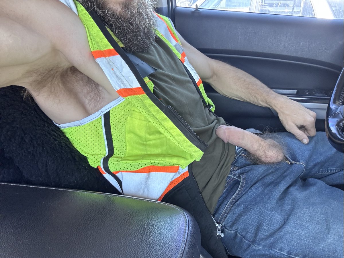 BiTradesman69's tweet photo. Horned the fck up. Who’s climbin in my truck to lick these swole hairy nuts, get yer mouth slick with this fcker’s drool, and then swallow the biggest nut yuh ever had? 

Alone here on this job site, so be warned I ain’t gonna be quiet while u work on gettin my nut in yuh. Heh. https://t.co/NHqPmWgkl2