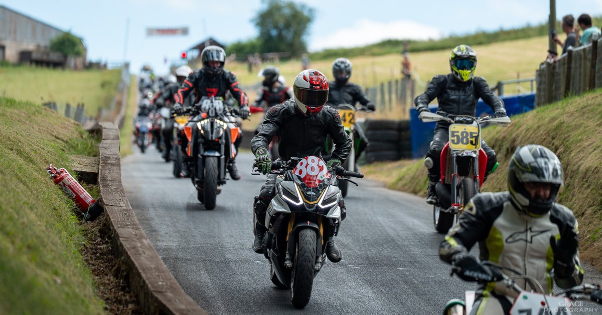 LouisaCowick's tweet photo. These photos of the riders moving in unison at Shelsley Walsh Hill Climb give me chills! https://t.co/KqSM7E7lty