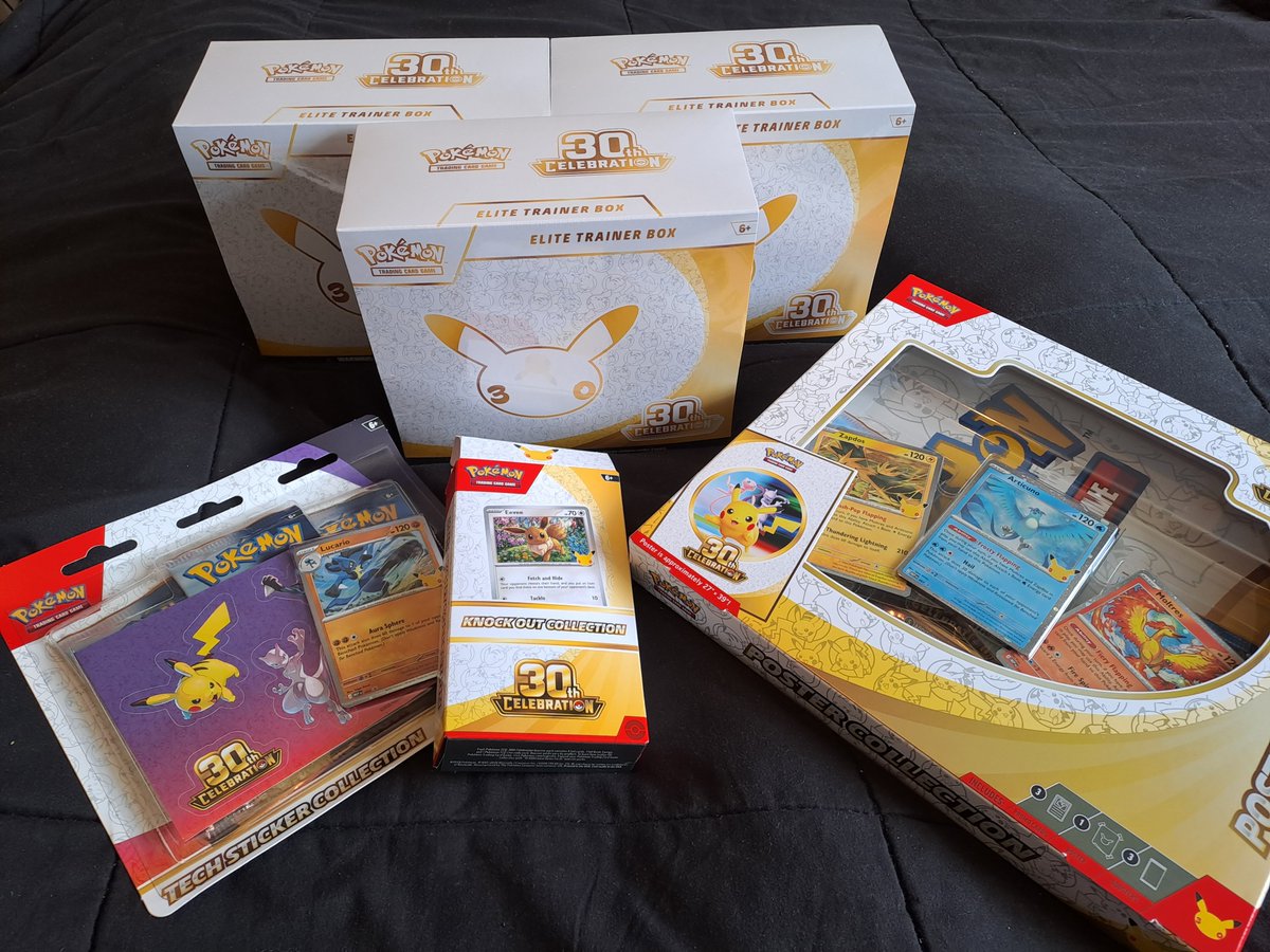lmLycan's tweet photo. Didn't do too bad today :)

#pokemon https://t.co/P2j6bSozkK