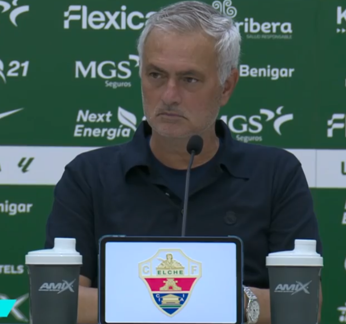 theMadridZone's tweet photo. 🚨 José Mourinho: "The players have a day off tomorrow, they need to rest." https://t.co/WKJ8t9GdUF