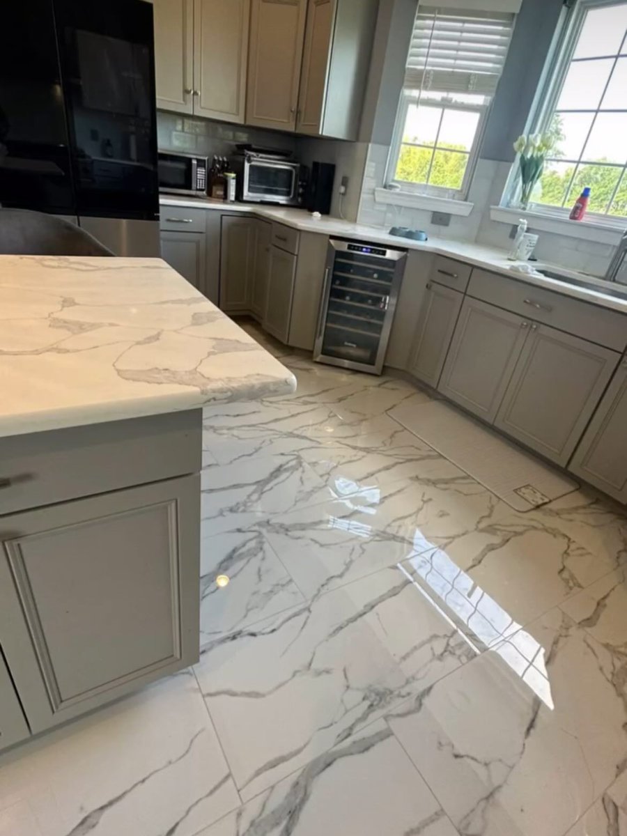 Premiumtilede's tweet photo. ✨ Tuesday Transformation! 

A little inspiration for your Tuesday: your dream home could be closer than you think!

Ready to transform your space? 

Visit our website -> https://t.co/sEsWw06sQo

PremiumTileDE@gmail.com

302-330-2691

#bathroom #remodel #kitchen #tile #shower https://t.co/tyqlW7TwwO