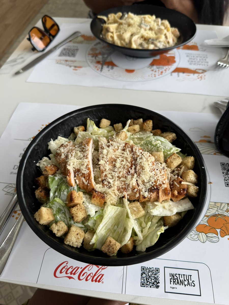 thefitfoodie_a's tweet photo. POV: You’re crazy about Caesar Salads. 🥹 https://t.co/VhuBS0PaQV