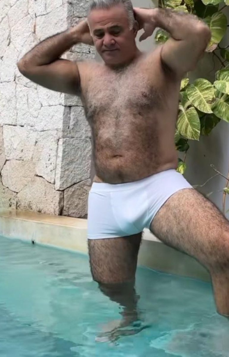 coroasdoinsta's tweet photo. Morris🍆😋🍑❤️ https://t.co/E28YJVphBH