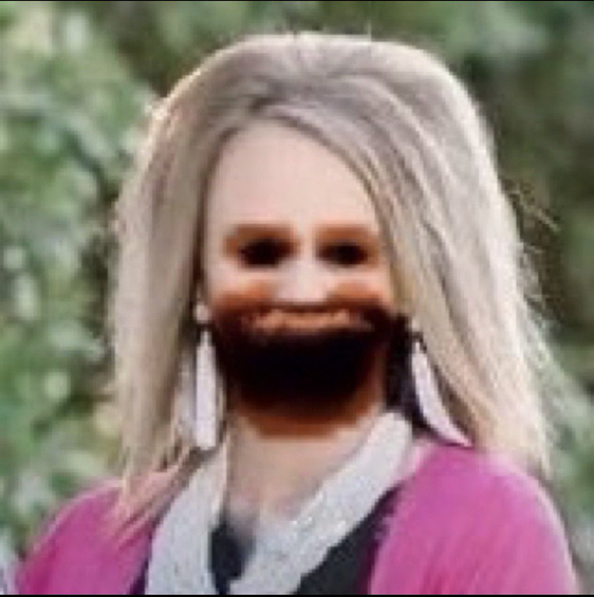 isaacischilling's tweet photo. @kimpetras Literally youuuuu https://t.co/Q2vHv8ybN9