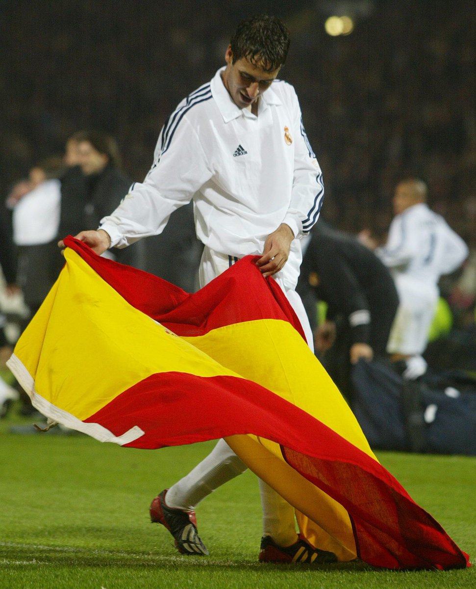 _inesota_'s tweet photo. Esto es el Real Madrid, si no os gusta @vinijr @KMbappe, FUERA https://t.co/NHlP2p3lU6