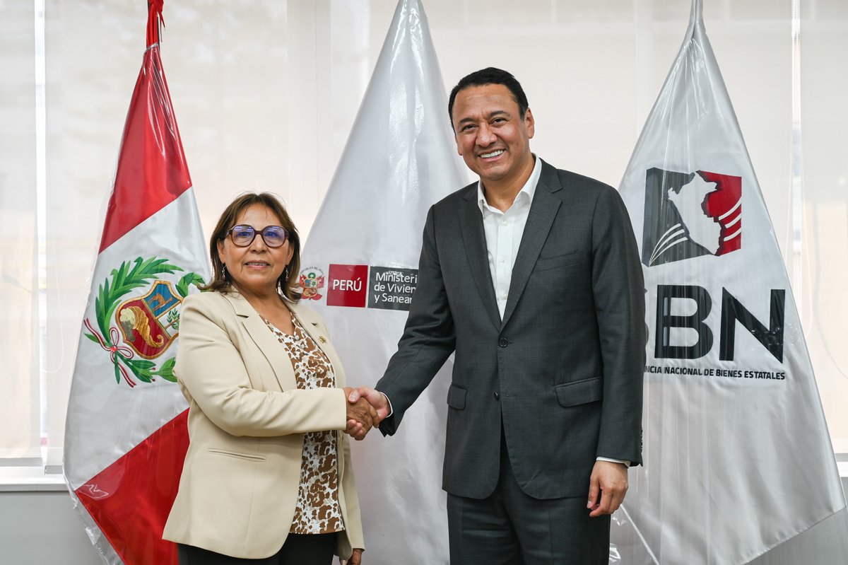 sbn_peru's tweet photo. ✅#SBNInforma
☝El superintendente de la SBN, Angel Manero, y la senadora Juana Ticona se reunieron esta tarde en la sede de la Superintendencia Nacional de Bienes Estatales con sus respectivos equipos para brindar asistencia técnica en gestión predial. (1/2) https://t.co/r4aseI4ODv